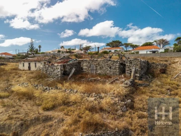 Terreno para Venda em Porto Santo