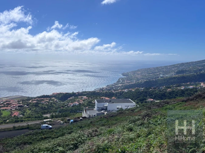 Terreno para Venda em Santa Cruz