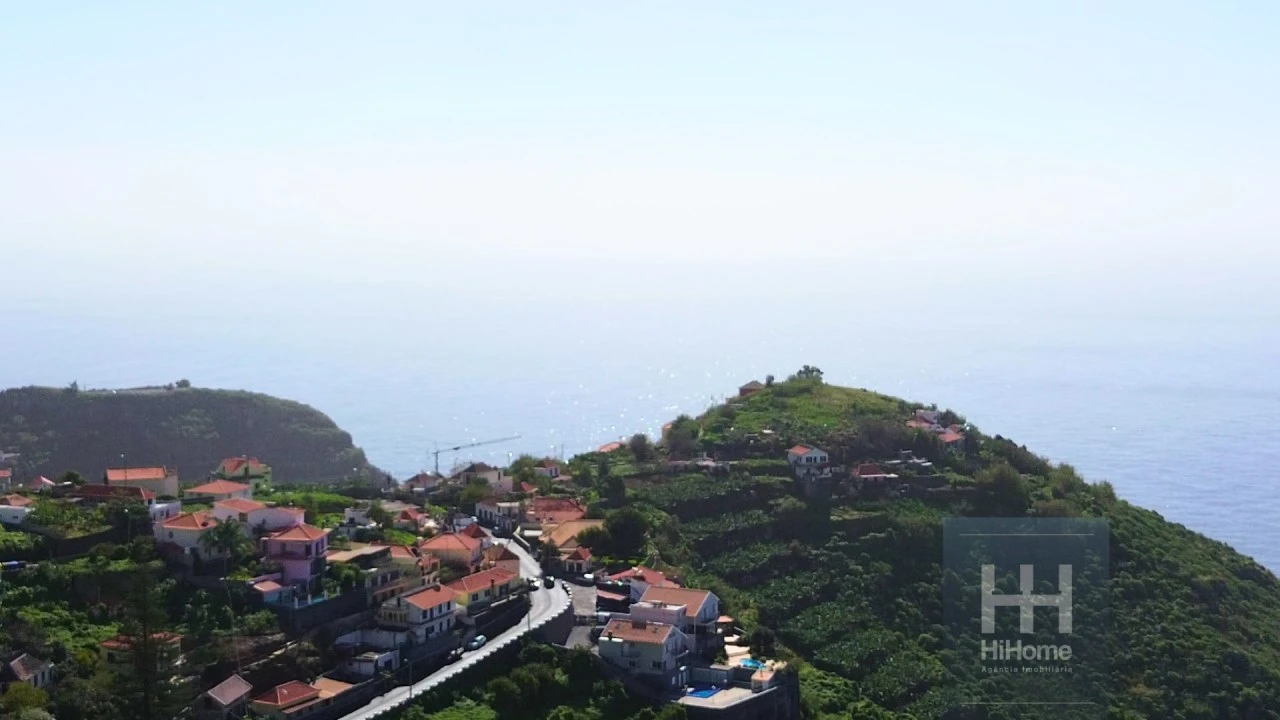 Terreno para Venda em Ribeira Brava Foto 4