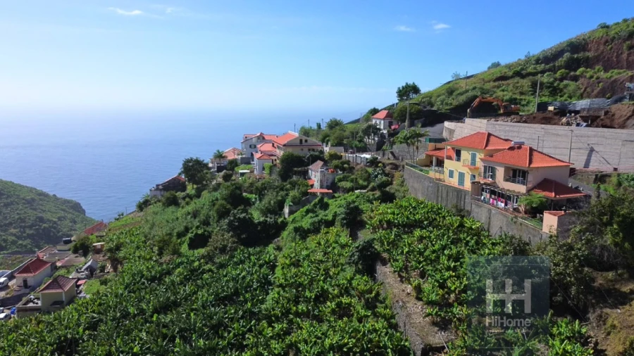 Terreno para Venda em Ribeira Brava
