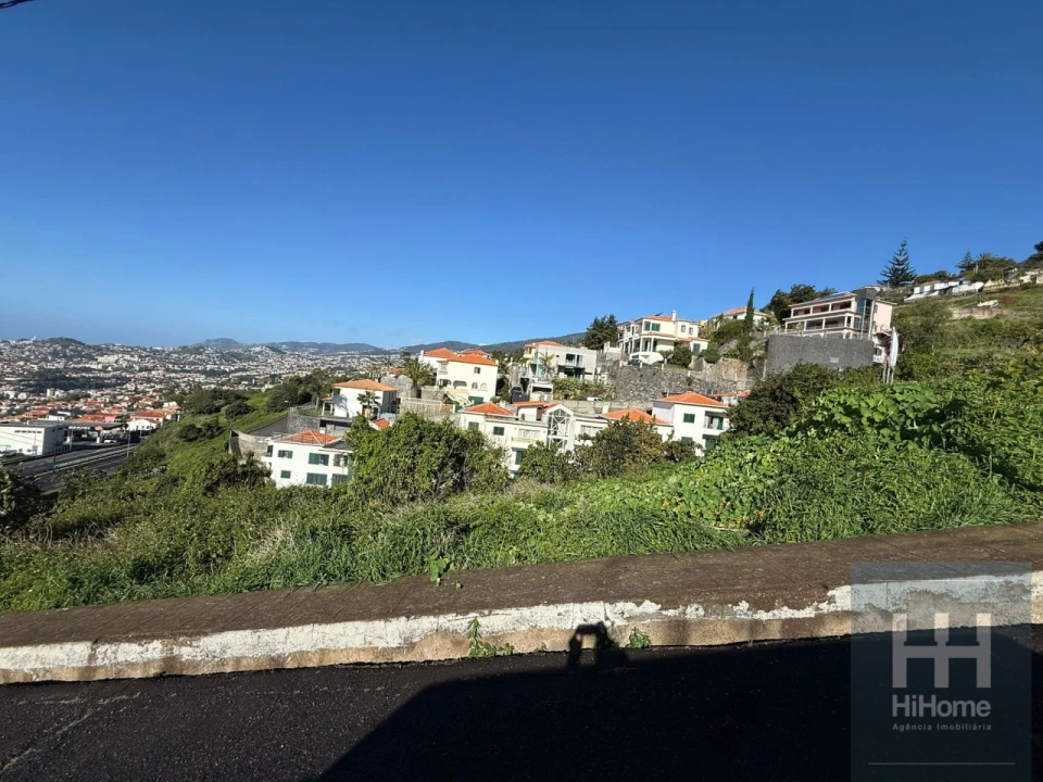 Terreno para Venda em Funchal (Santa Maria Maior) Foto 13