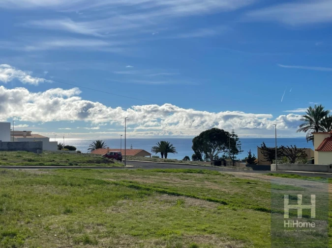 Terreno para Venda em Porto Santo Foto 1