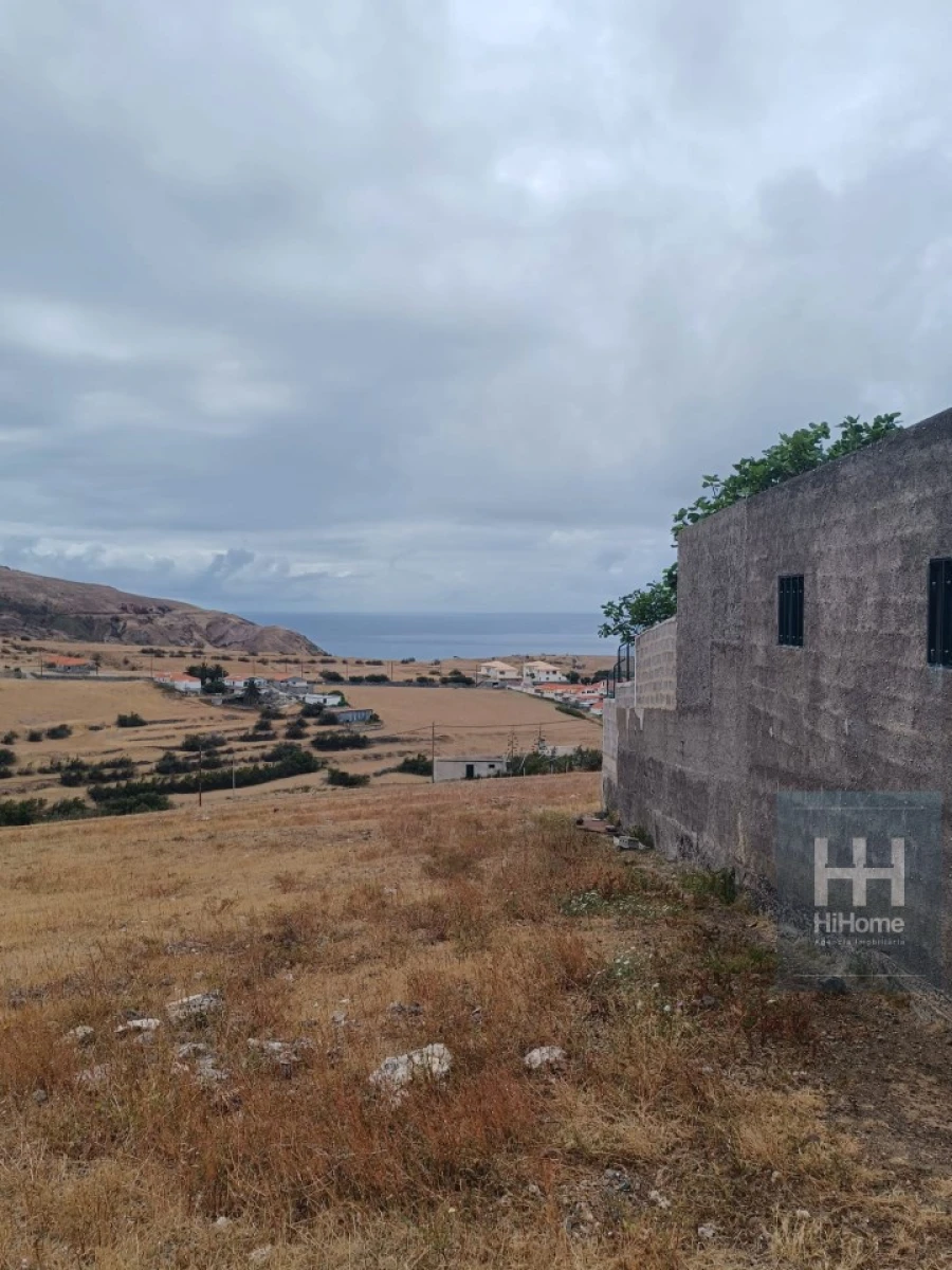 Terreno para Venda em Porto Santo Foto 1