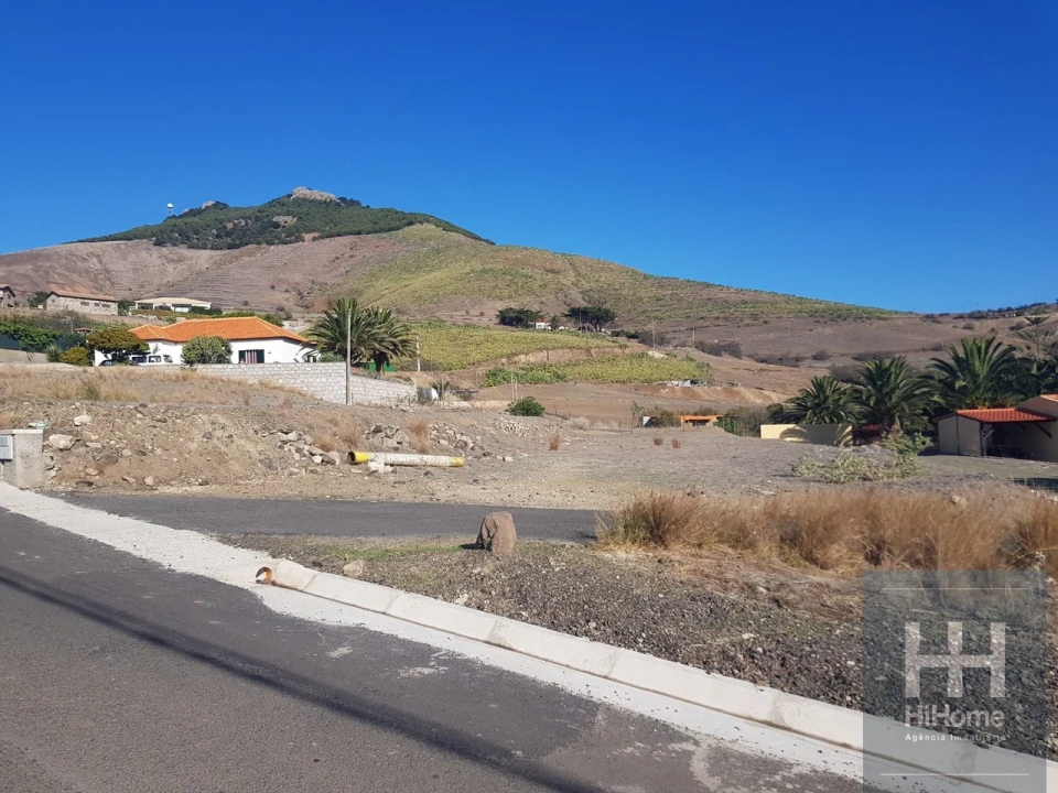 Terreno para Venda em Porto Santo Foto 1