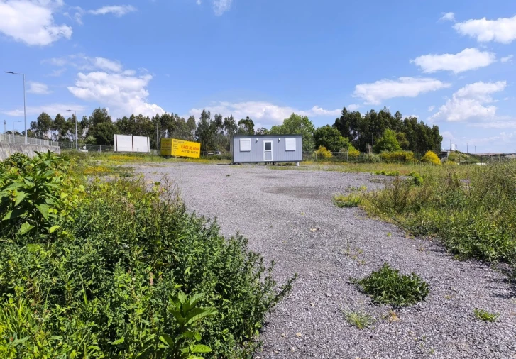 Terreno para Venda em Touguinha e Touguinhó Foto 1