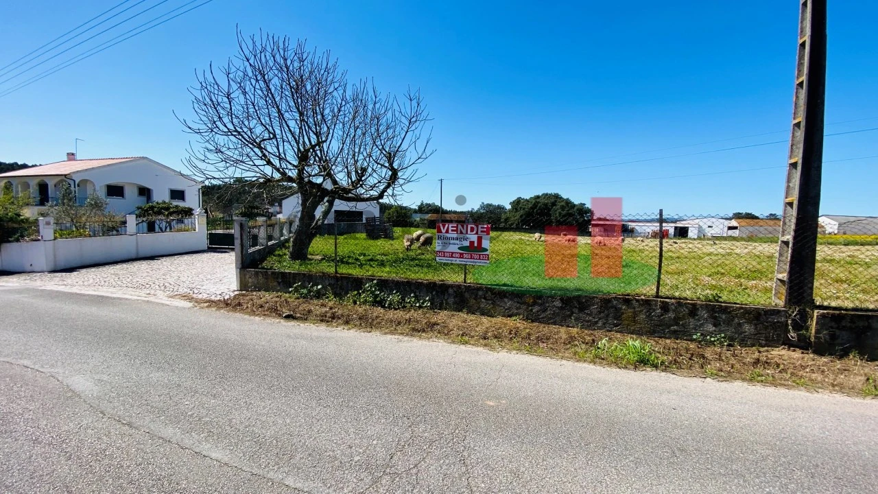 Terreno para Venda em Alcanede Foto 5
