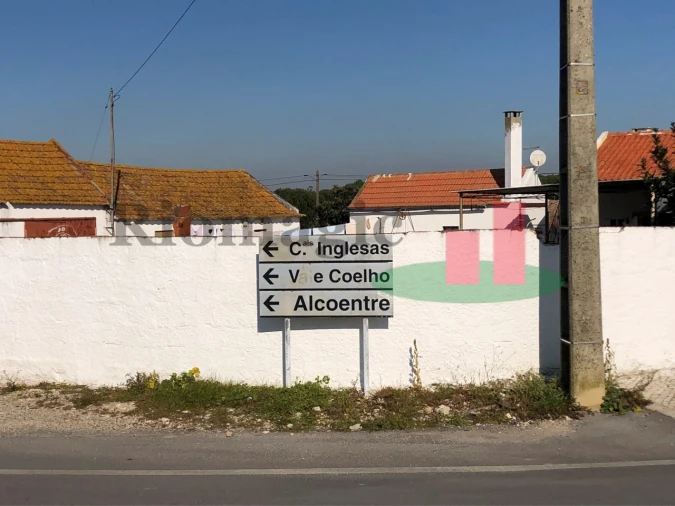 Terreno para Venda em Aveiras de Cima Foto 9