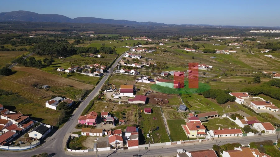 Terreno para Venda em Aveiras de Cima Foto 15