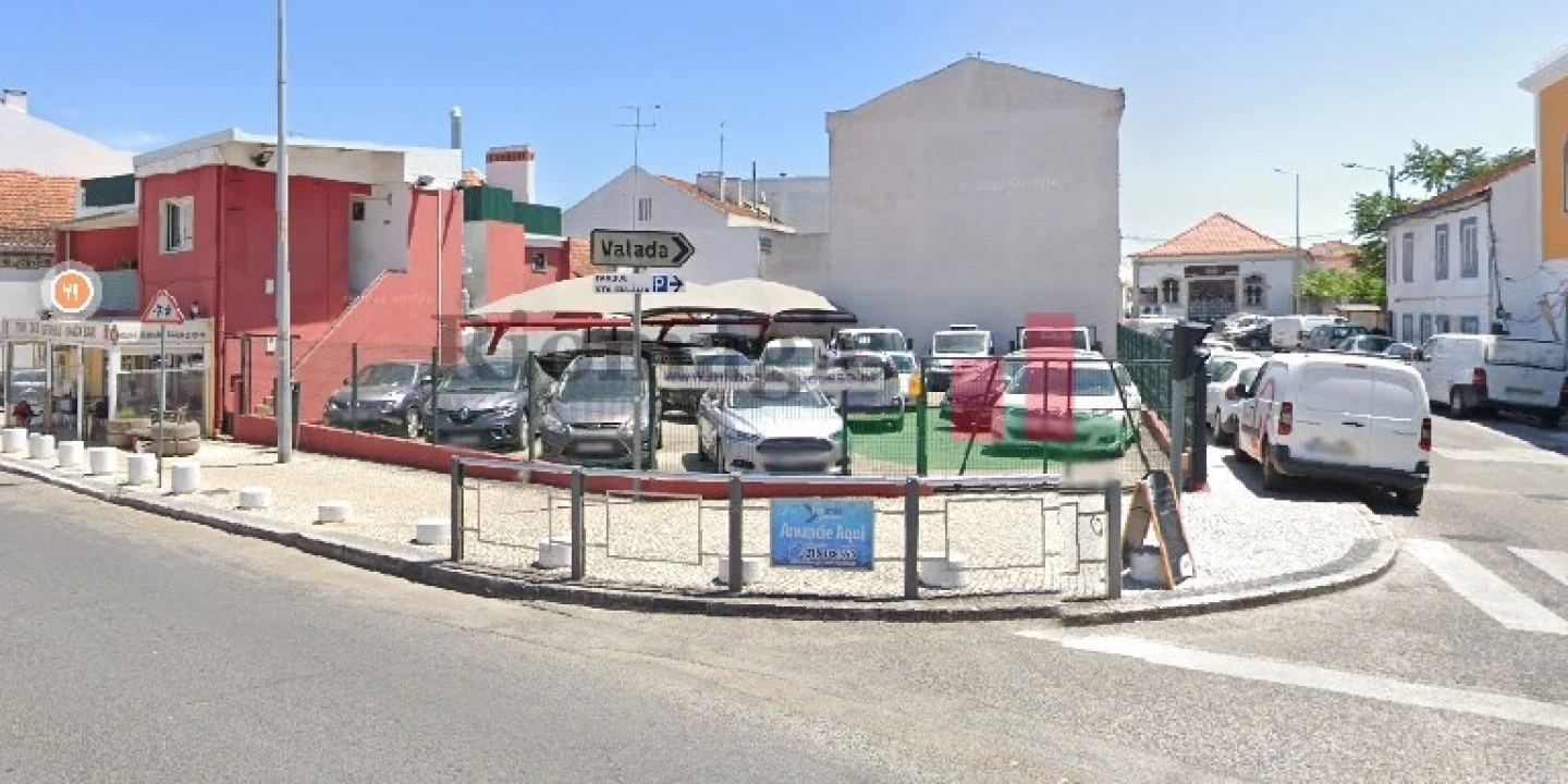 Terreno para Venda em Cartaxo e Vale da Pinta Foto 1