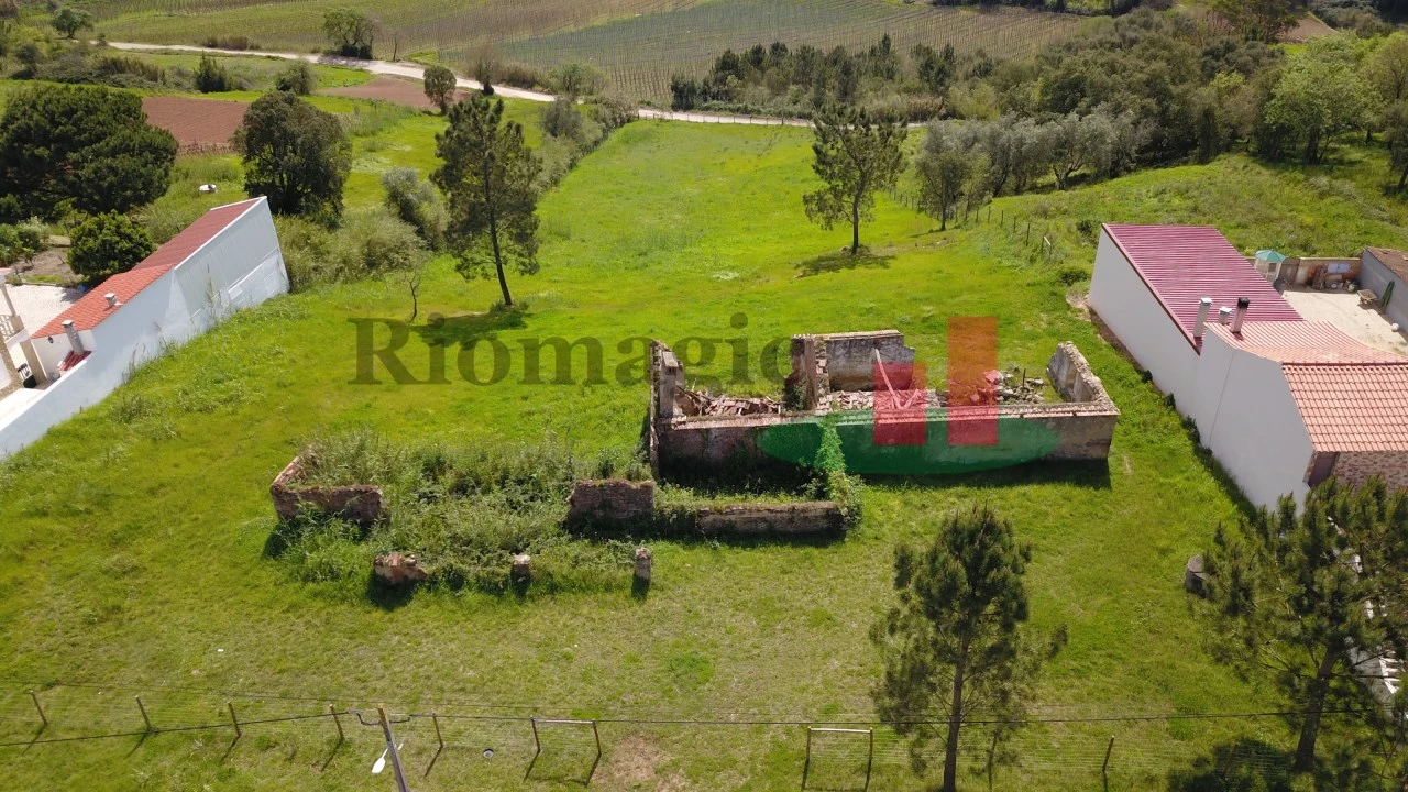 Terreno para Venda em Alvorninha Foto 25