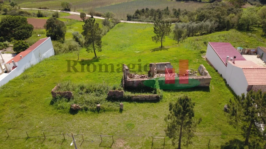 Terreno para Venda em Alvorninha Foto 25