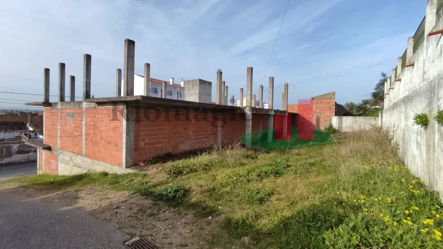 Terreno para Venda em Chamusca e Pinheiro Grande Foto 2