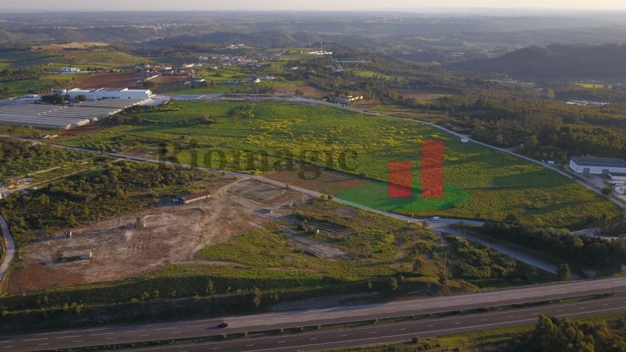 Terreno para Venda em Azambujeira e Malaqueijo