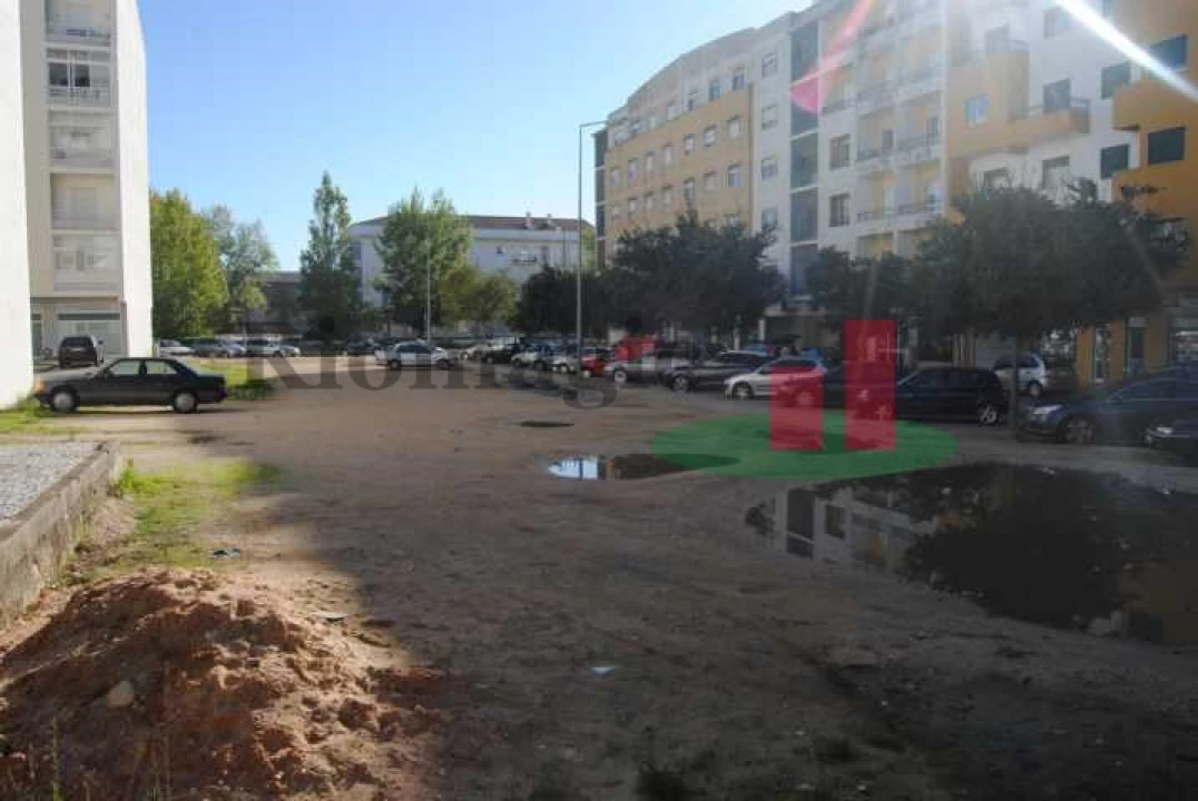 Terreno para Venda em Rio Maior Foto 3