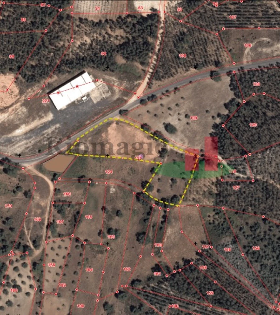 Terreno para Venda em Abrã Foto 1