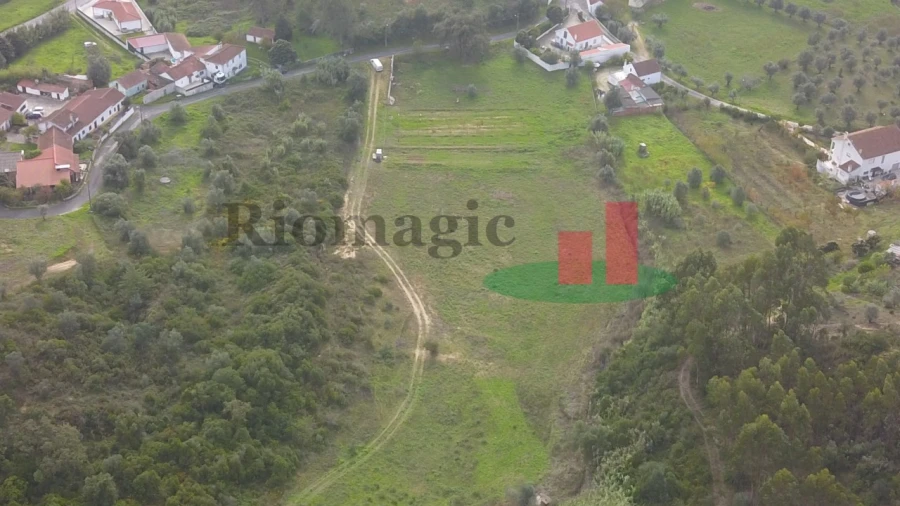 Terreno para Venda em São João da Ribeira e Ribeira de São João Foto 1