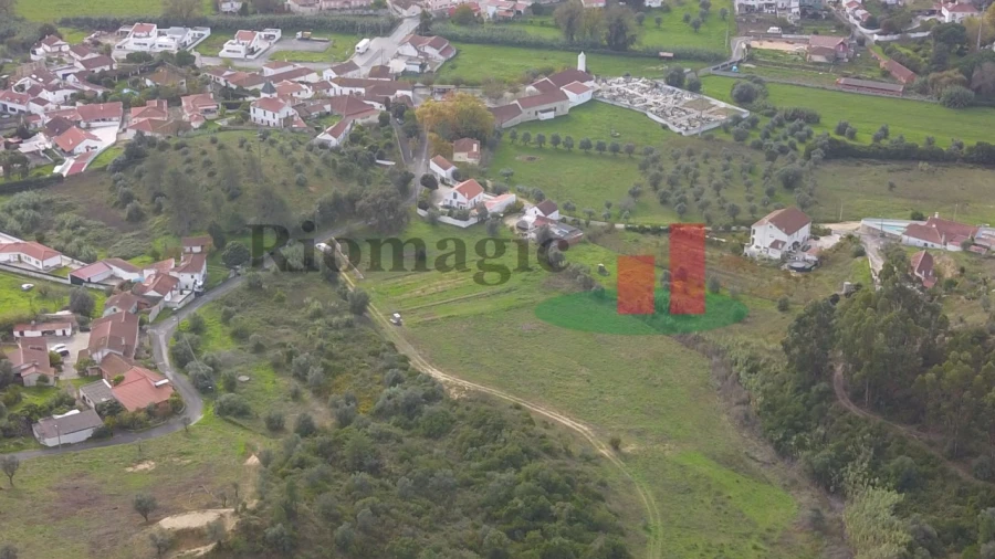 Terreno para Venda em São João da Ribeira e Ribeira de São João Foto 3
