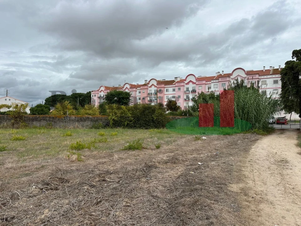 Terreno para Venda em Samora Correia Foto 6