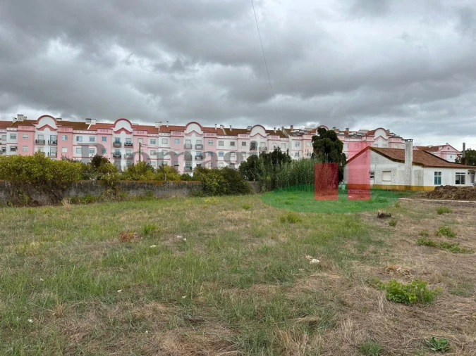 Terreno para Venda em Samora Correia Foto 1