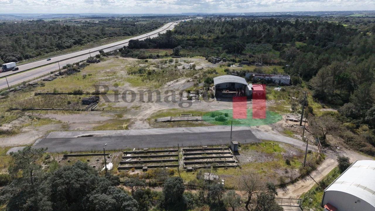 Terreno para Venda em Casével e Vaqueiros Foto 4