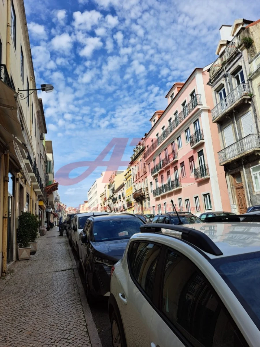 Apartamento T1 para Venda em Arroios Foto 5