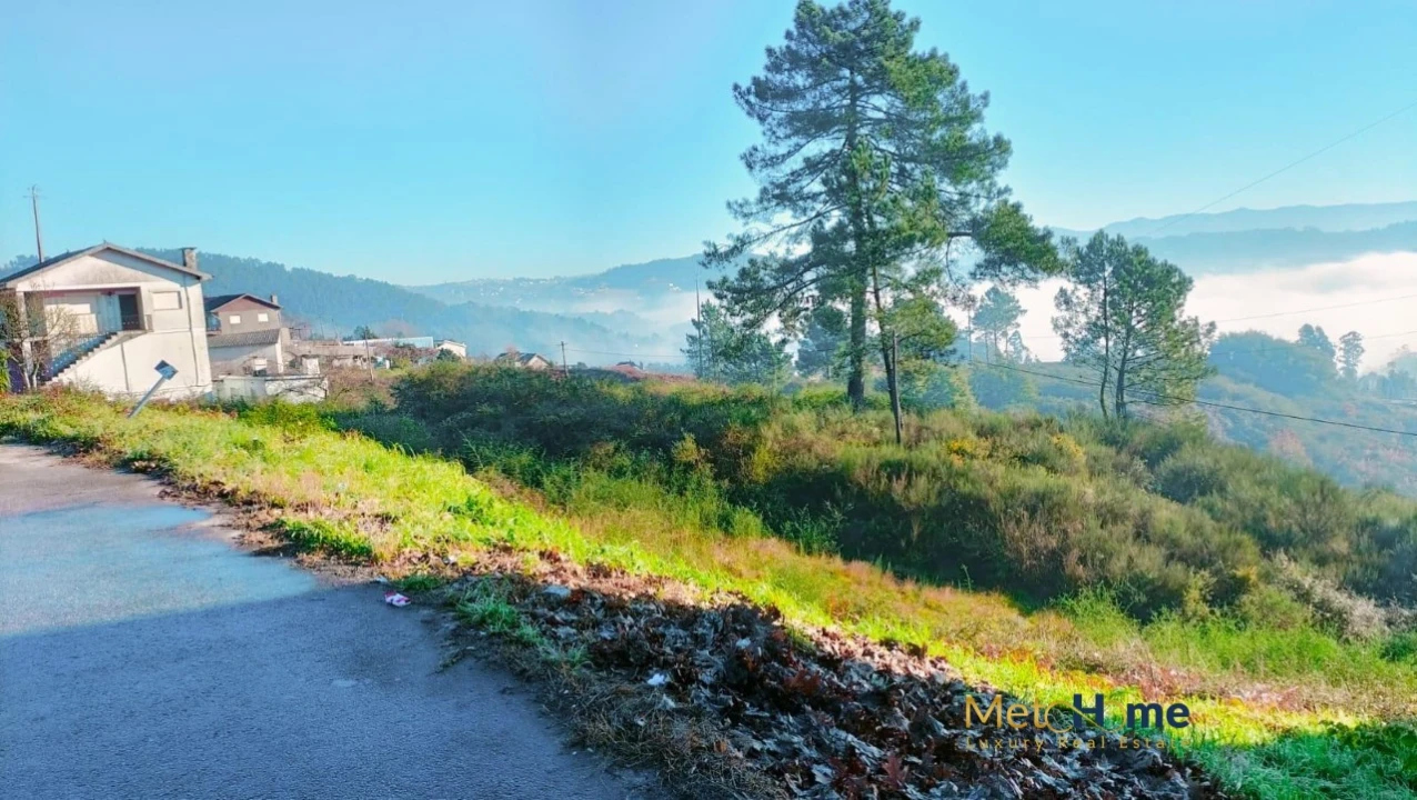 Terreno para Venda em Travanca Foto 3