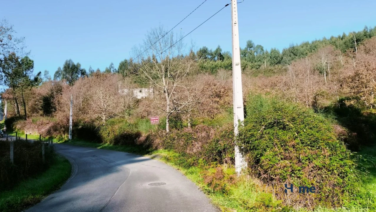 Terreno para Venda em Travanca Foto 3