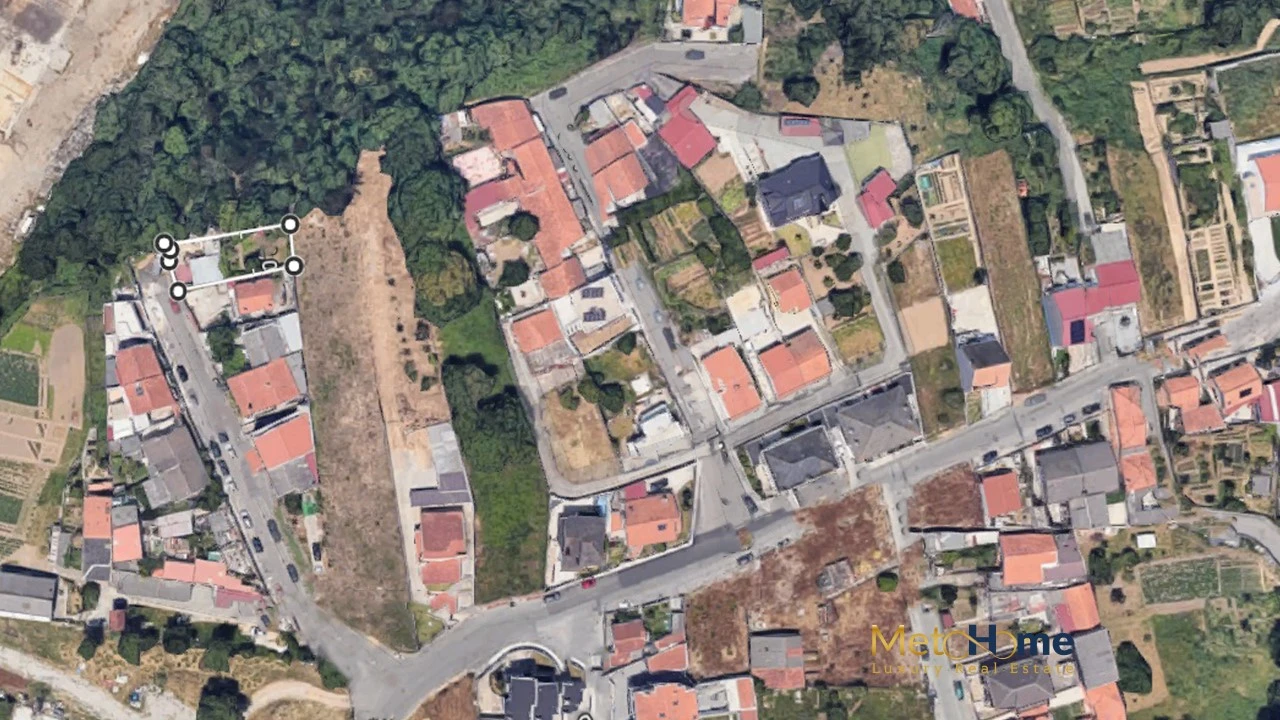 Terreno para Venda em Mafamude e Vilar do Paraíso Foto 12