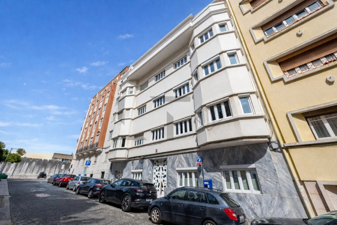 Apartamento T5 para Venda em Avenidas Novas Foto 14