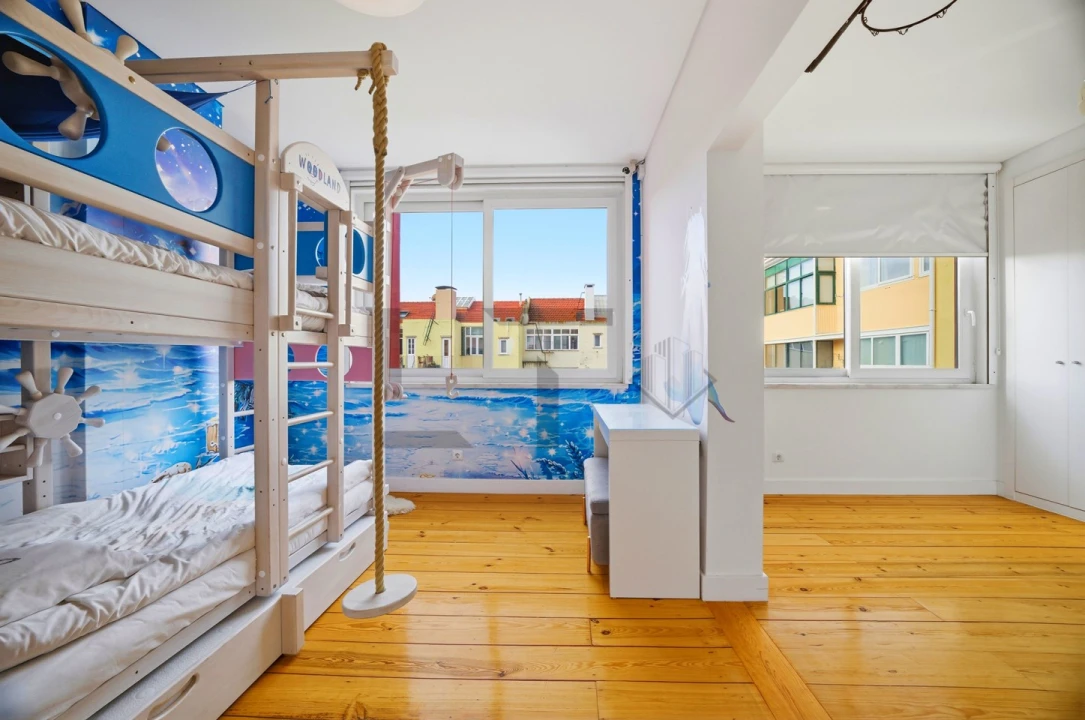 Apartamento T4 para Venda em Campo de Ourique Foto 38