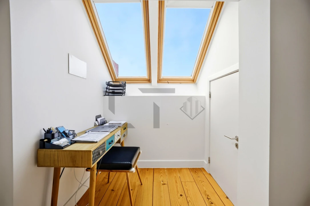 Apartamento T4 para Venda em Campo de Ourique Foto 53