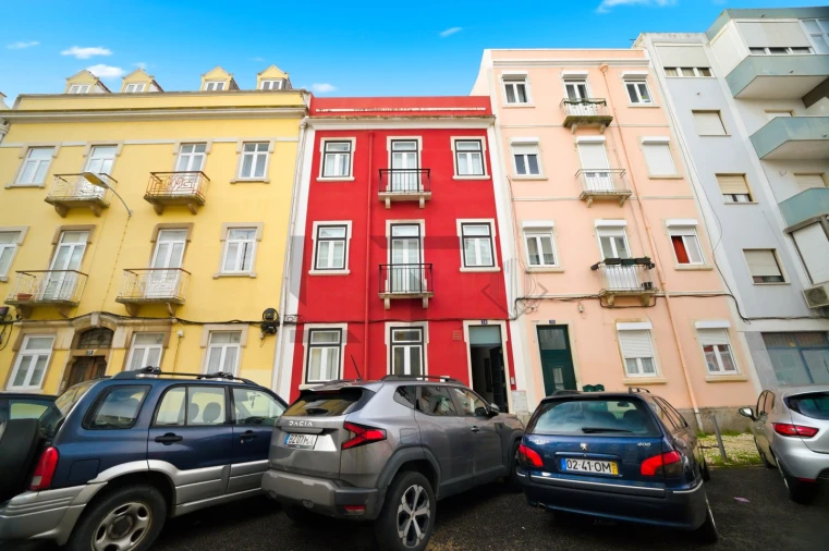 Apartamento T4 para Venda em Campo de Ourique Foto 3