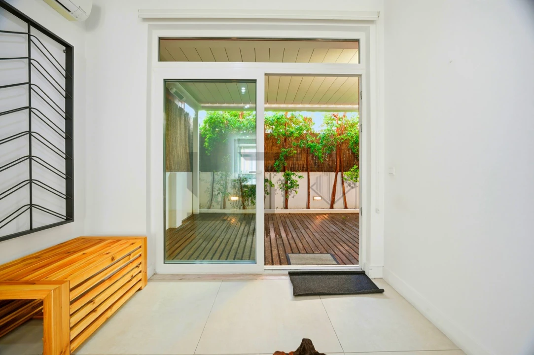 Apartamento T4 para Venda em Campo de Ourique Foto 6