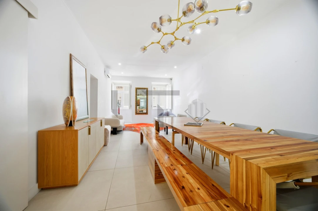 Apartamento T4 para Venda em Campo de Ourique Foto 14