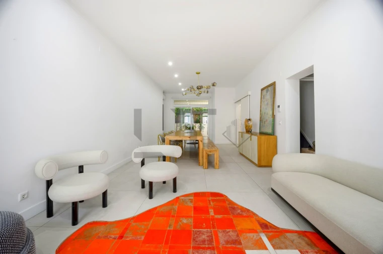 Apartamento T4 para Venda em Campo de Ourique Foto 12