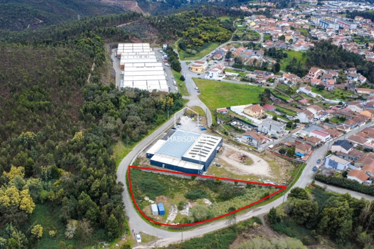 Terreno para Venda em Fânzeres e São Pedro da Cova Foto 5