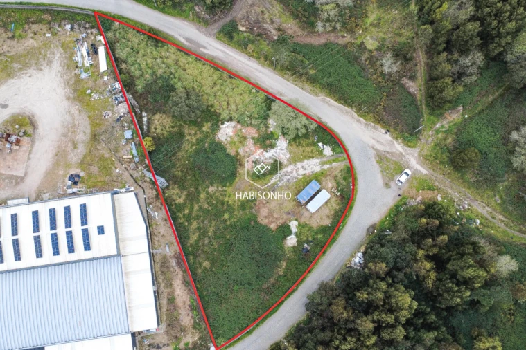 Terreno para Venda em Fânzeres e São Pedro da Cova Foto 8