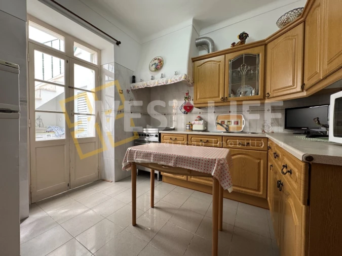 Moradia T1 para Venda em Marvila Foto 4