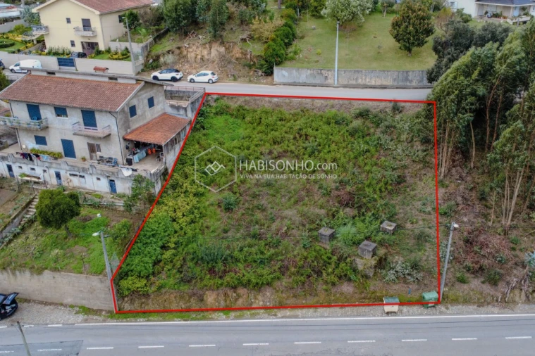 Terreno para Venda em Foz do Sousa e Covelo Foto 3