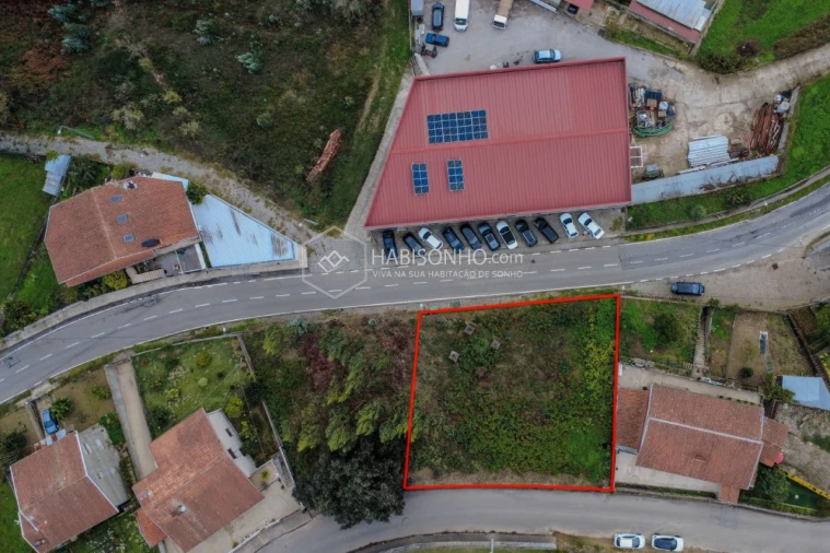 Terreno para Venda em Foz do Sousa e Covelo Foto 8
