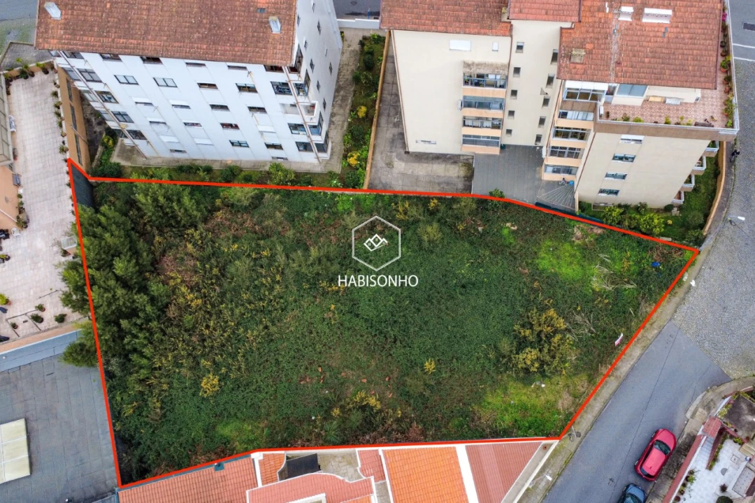 Terreno para Venda em Rio Tinto Foto 3