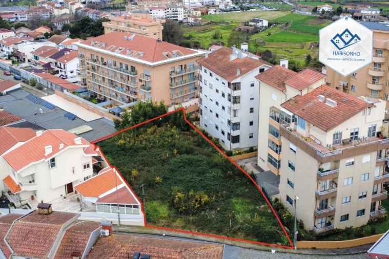 Terreno para Venda em Rio Tinto Foto 1