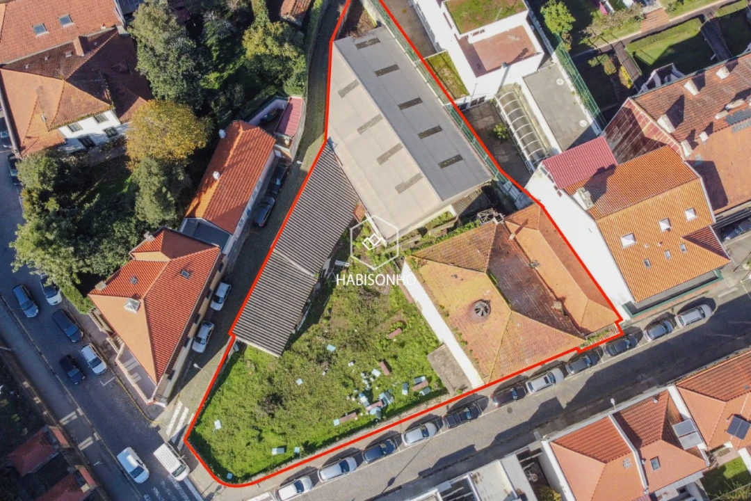 Terreno para Venda em Cedofeita, Santo Ildefonso, Sé, Miragaia, São Nicolau e Vitória Foto 3