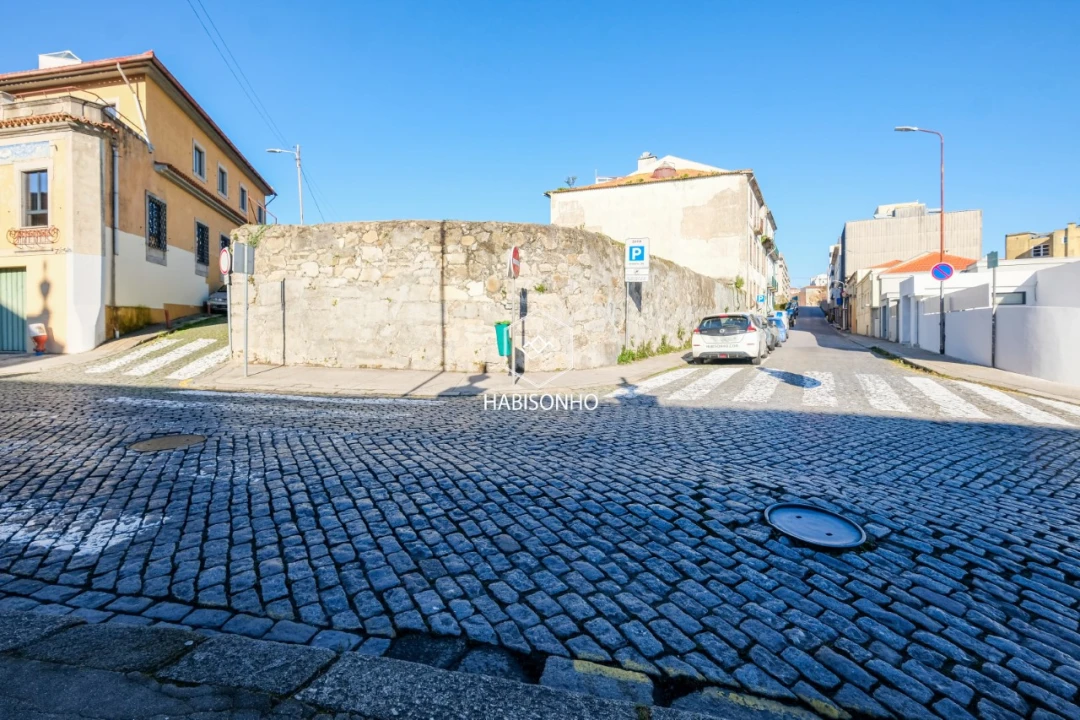 Terreno para Venda em Cedofeita, Santo Ildefonso, Sé, Miragaia, São Nicolau e Vitória Foto 6