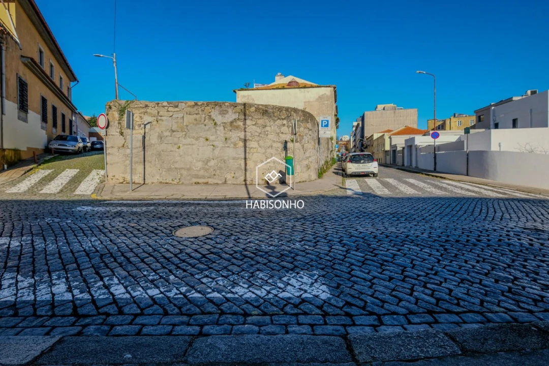 Terreno para Venda em Cedofeita, Santo Ildefonso, Sé, Miragaia, São Nicolau e Vitória Foto 7