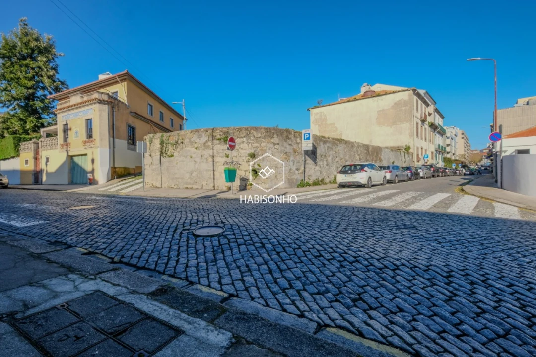 Terreno para Venda em Cedofeita, Santo Ildefonso, Sé, Miragaia, São Nicolau e Vitória Foto 8