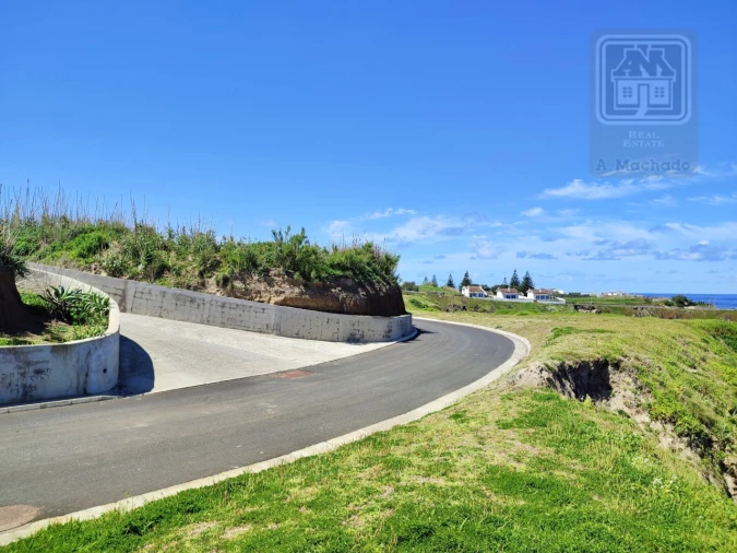 Terreno para Venda em Mosteiros Foto 8
