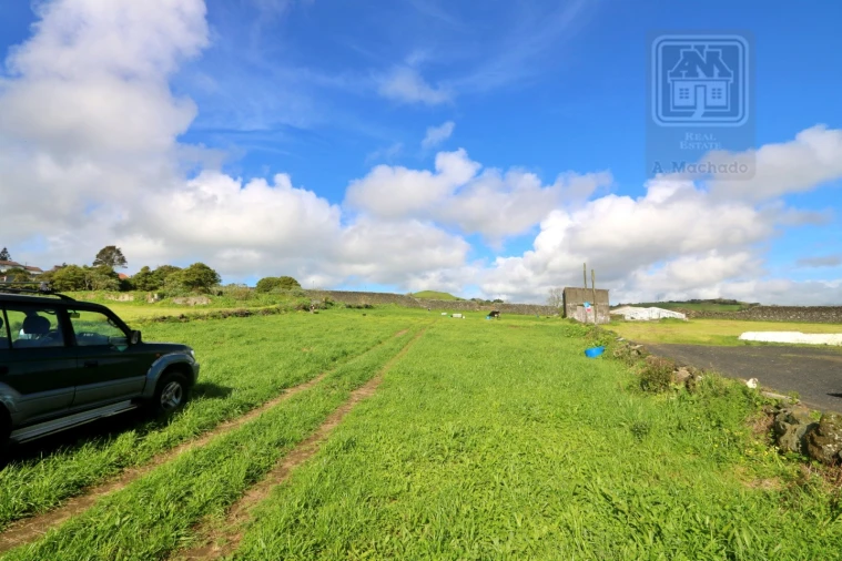 Terreno para Venda em Fajã de Cima Foto 15