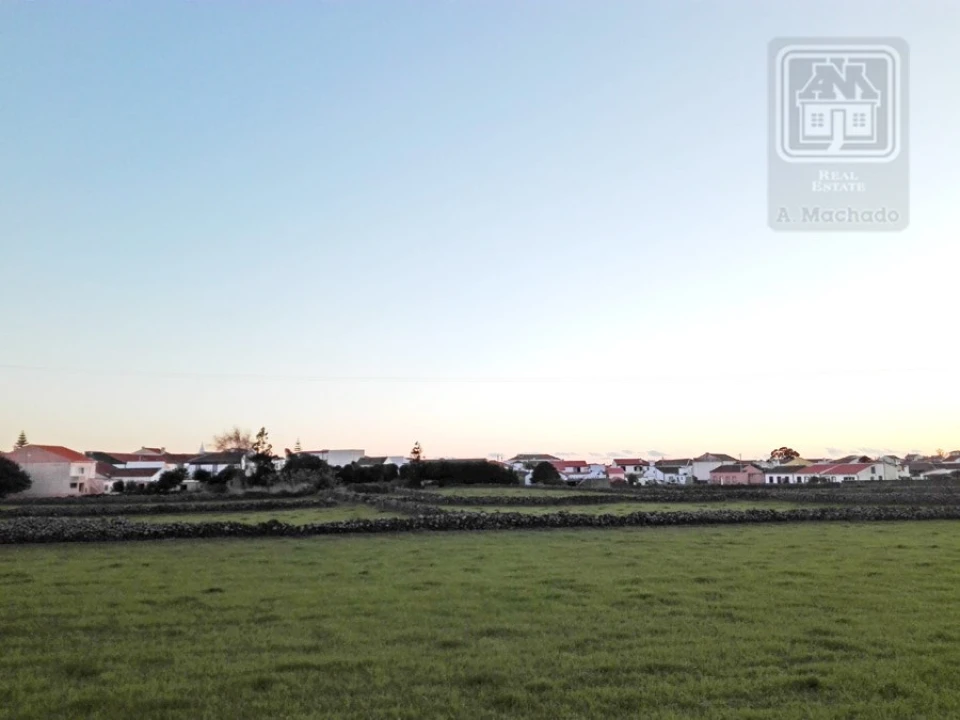 Terreno para Venda em São Sebastião Foto 9
