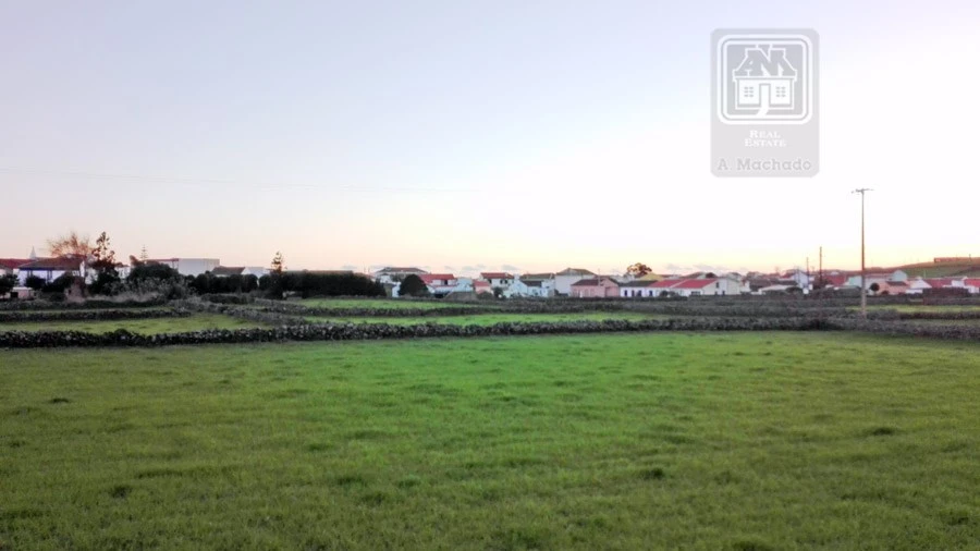 Terreno para Venda em São Sebastião Foto 7
